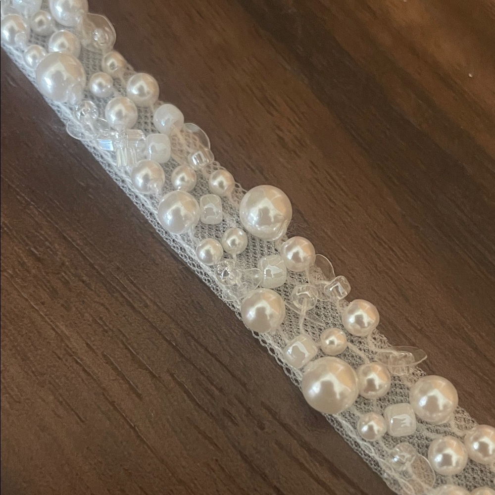 Elegant Pearl and Bead Embellished Lace Trim